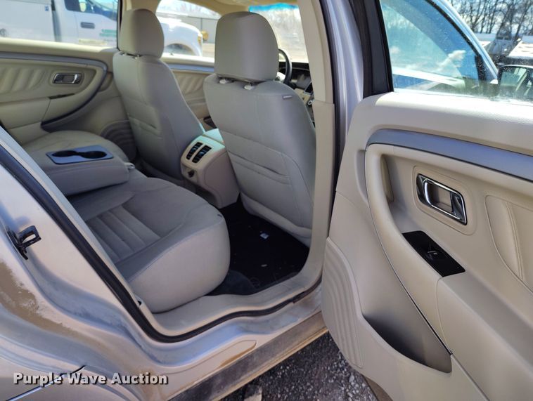 image for item IH9453 2014 Ford Taurus 