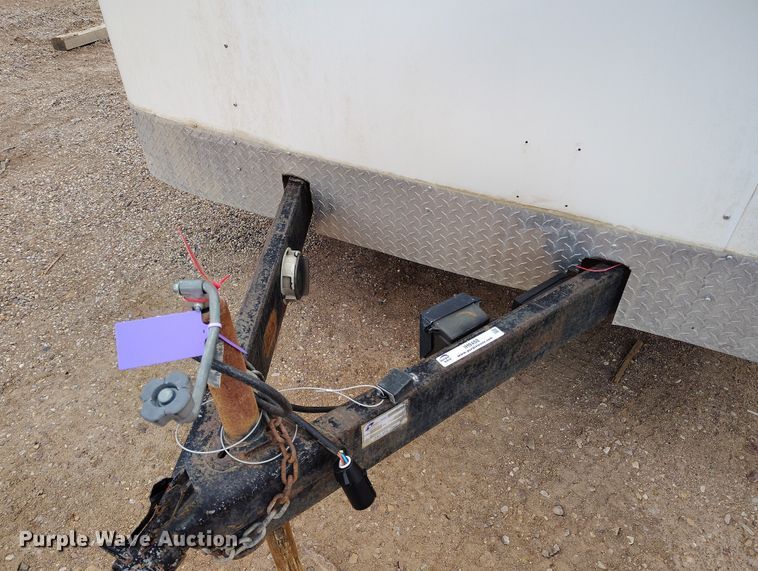 image for item IH9458 2006 Pace American JT816TA2 enclosed cargo trailer