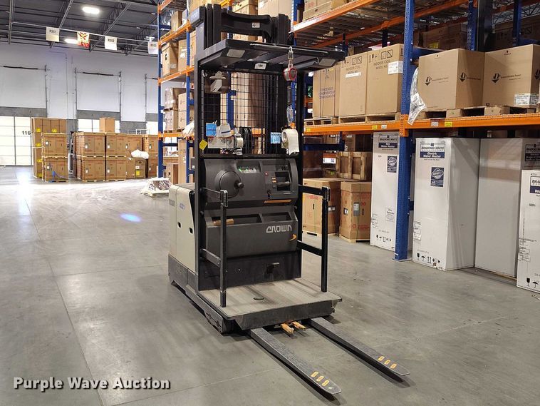 image for item IH9461 2016 Crown SP3520-30 order picker