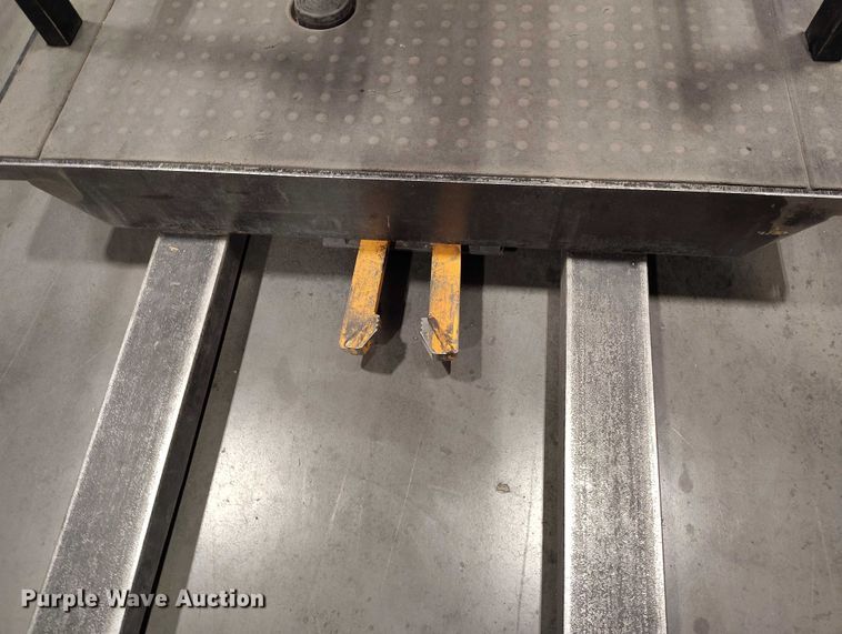 image for item IH9461 2016 Crown SP3520-30 order picker