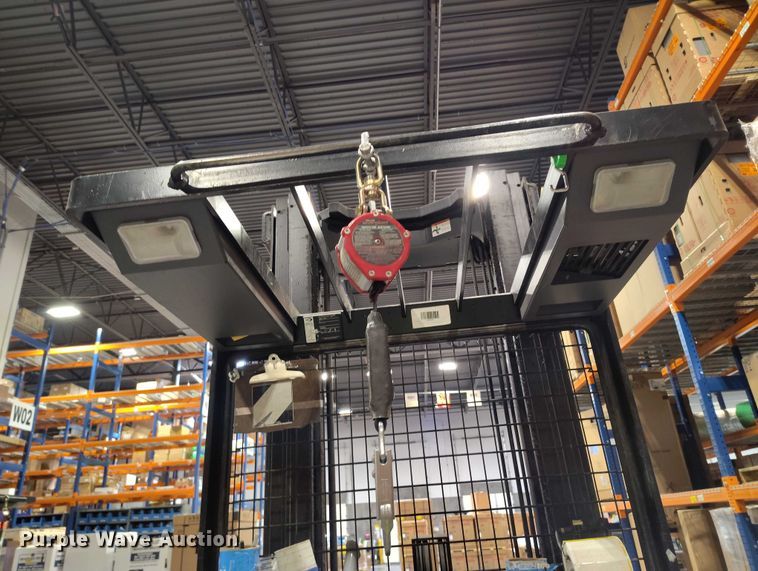 image for item IH9461 2016 Crown SP3520-30 order picker