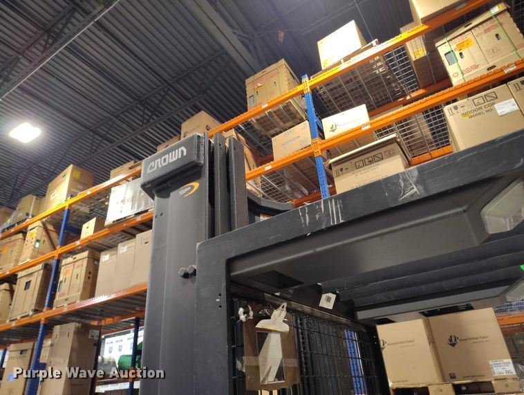 image for item IH9461 2016 Crown SP3520-30 order picker