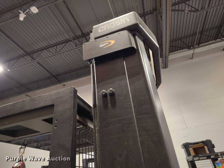 image for item IH9461 2016 Crown SP3520-30 order picker