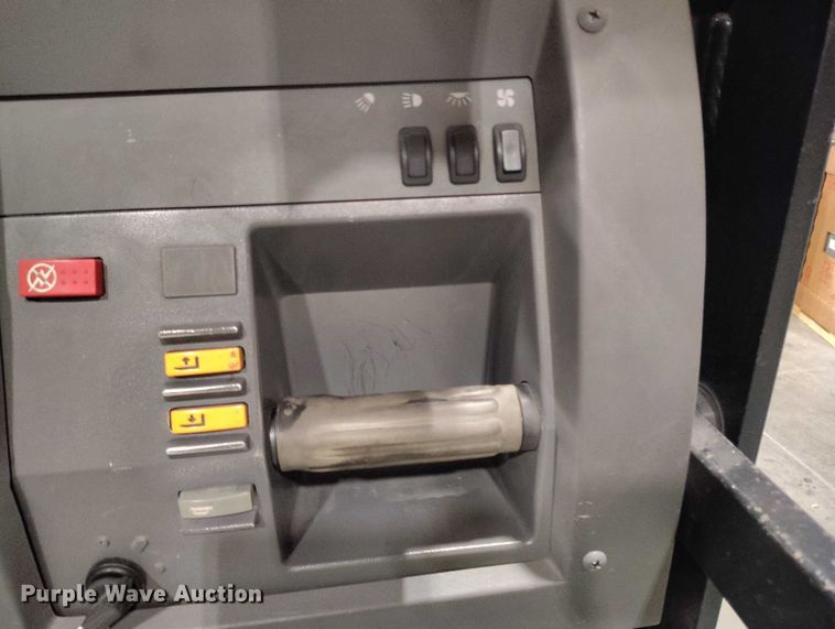 image for item IH9461 2016 Crown SP3520-30 order picker