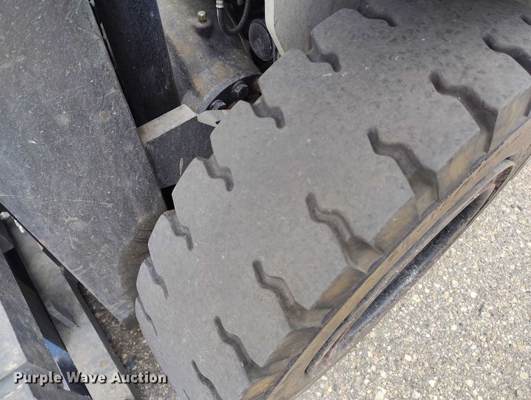 image for item IH9462 2015 Nissan PF80 forklift