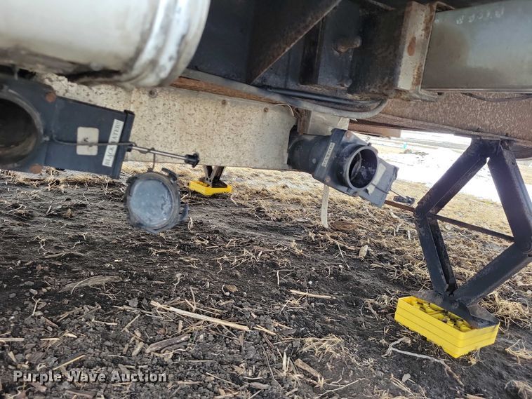 image for item NK9838 2009 Travel Units Custom Designed camper