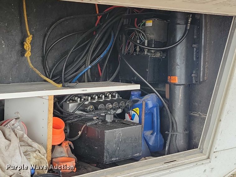 image for item NK9838 2009 Travel Units Custom Designed camper