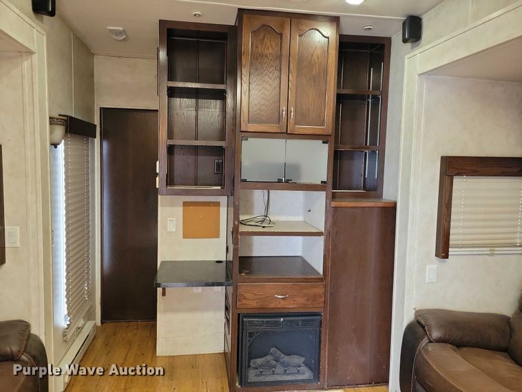 image for item NK9838 2009 Travel Units Custom Designed camper