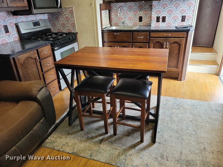 image for item NK9838 2009 Travel Units Custom Designed camper