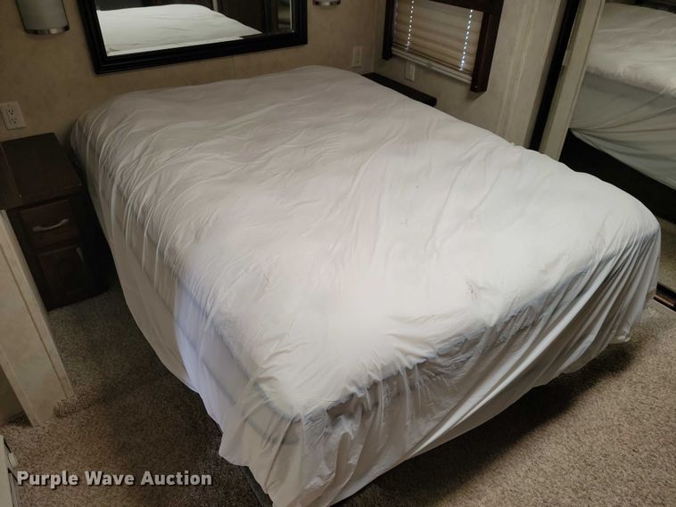 image for item NK9838 2009 Travel Units Custom Designed camper