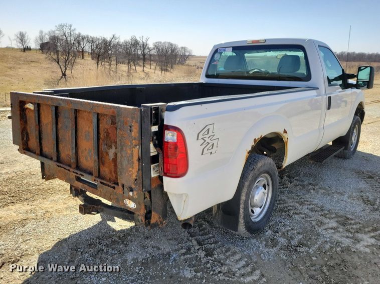 image for item NK9863 2013 Ford F250 pickup truck