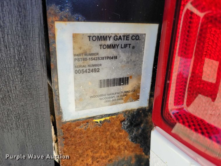 image for item NK9863 2013 Ford F250 pickup truck