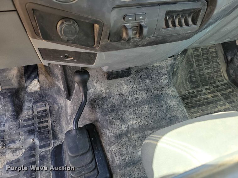 image for item NK9863 2013 Ford F250 pickup truck