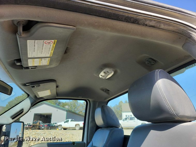 image for item NK9863 2013 Ford F250 pickup truck