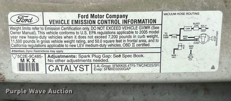 image for item YA1873 2005 Ford E350 box truck