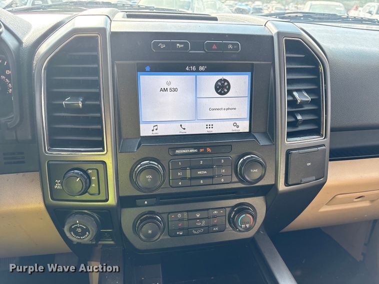 image for item YA1874 2018 Ford F150 Crew Cab pickup truck