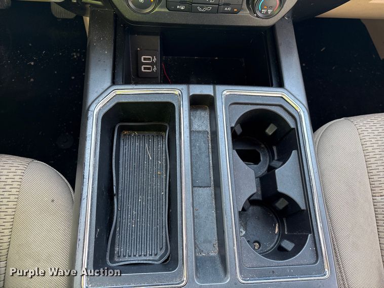 image for item YA1874 2018 Ford F150 Crew Cab pickup truck