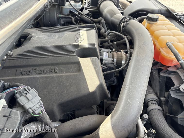 image for item YA1874 2018 Ford F150 Crew Cab pickup truck