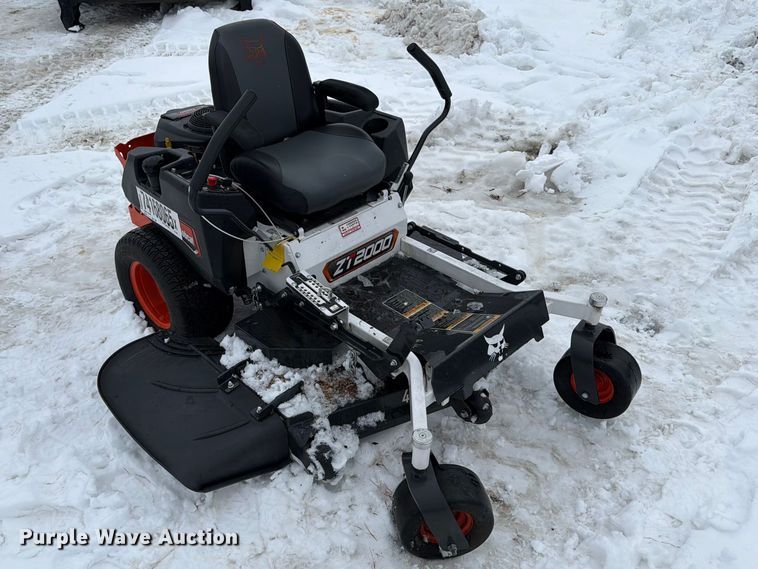 image for item YA2084 Bobcat ZT2000 ZTR lawn mower