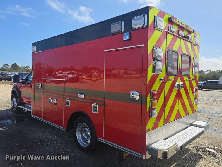 image for item YA2584 2024 Ford F550 Super Duty ambulance