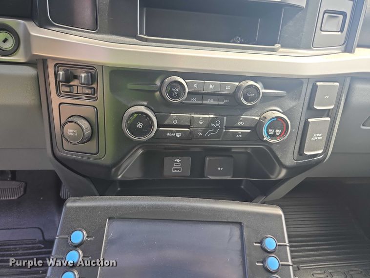 image for item YA2584 2024 Ford F550 Super Duty ambulance