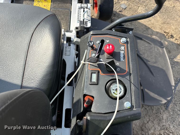 image for item YA2647 Bobcat ZT3000 ZTR lawn mower