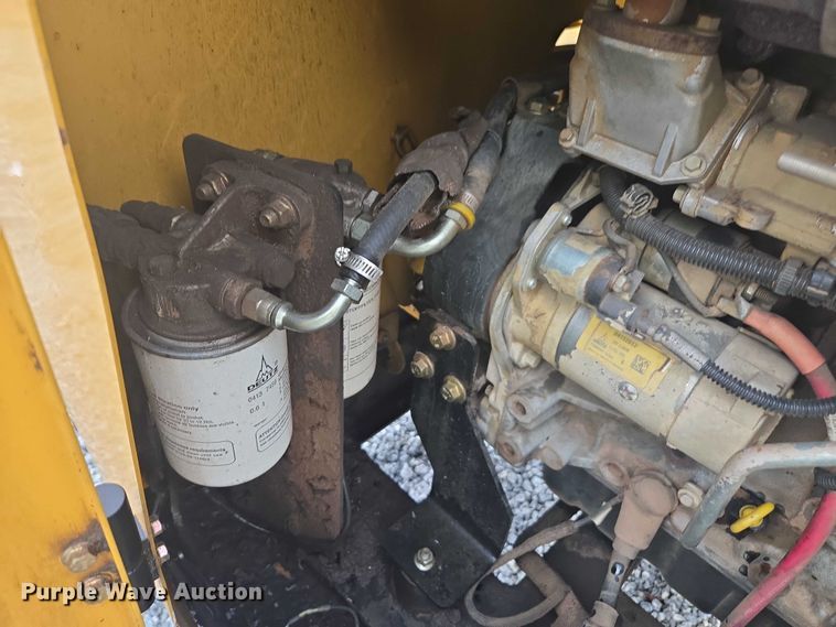 image for item YA2679 2015 Vermeer BC1000XL wood chipper