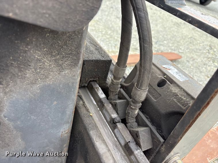 image for item YA2692 2004 Nissan F04B40V forklift