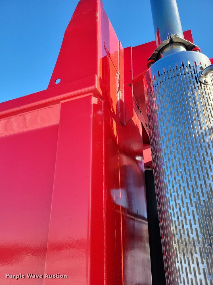 image for item EA2814 2007 Peterbilt 379 dump truck