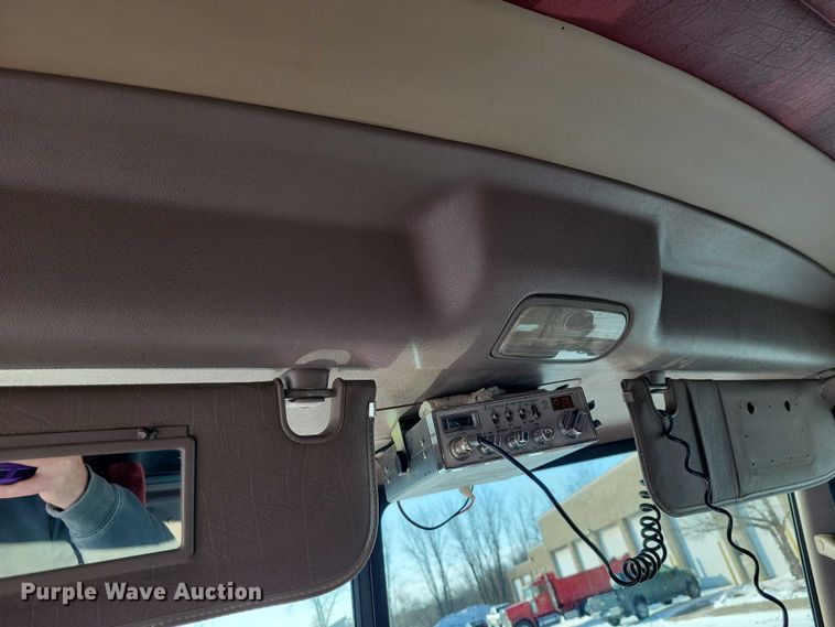 image for item EA2814 2007 Peterbilt 379 dump truck