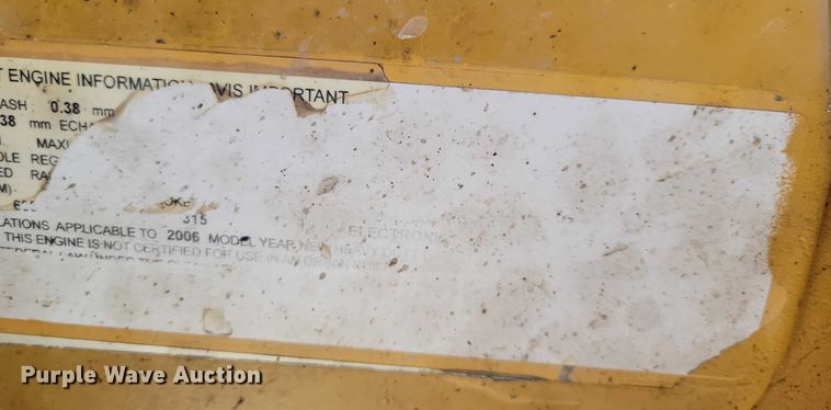 image for item EA2814 2007 Peterbilt 379 dump truck