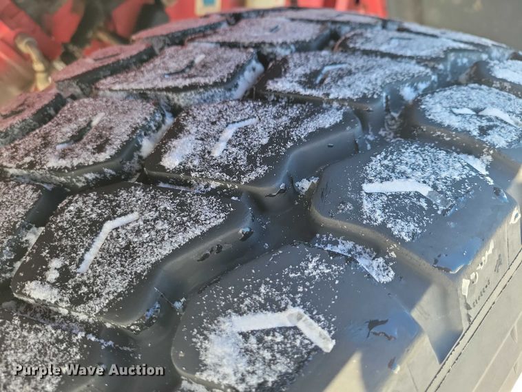 image for item EA2814 2007 Peterbilt 379 dump truck