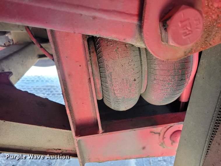 image for item EA2814 2007 Peterbilt 379 dump truck