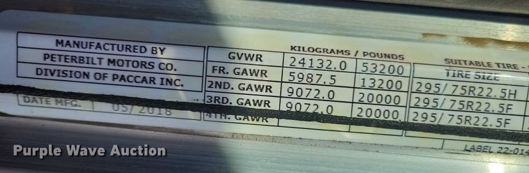 image for item EA2816 2019 Peterbilt 389 semi truck