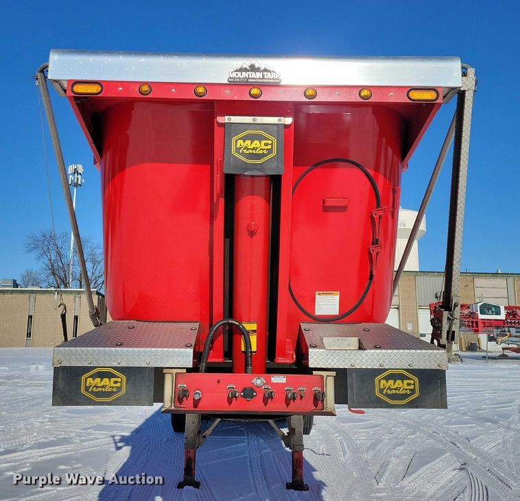 image for item EA2817 2019 Mac Mac Trailer Manufacturing end dump trailer