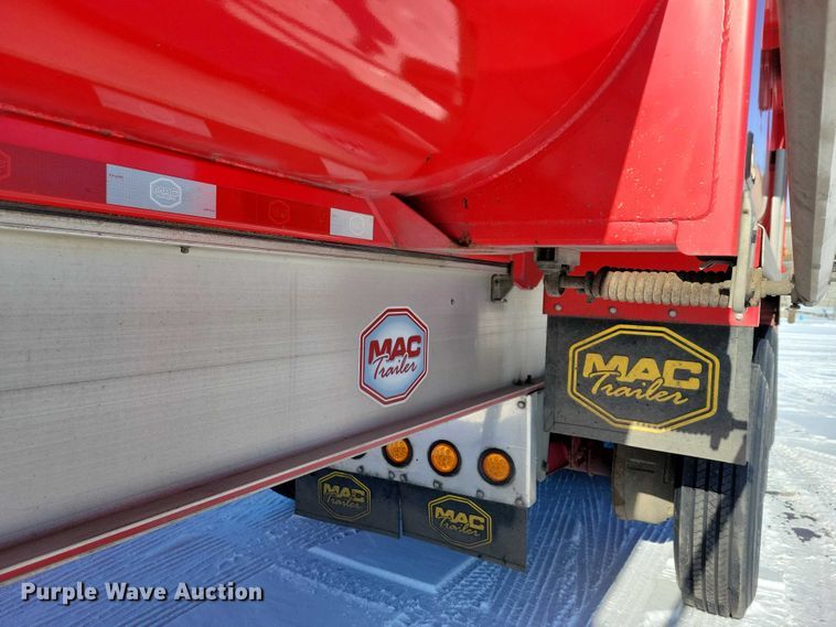image for item EA2817 2019 Mac Mac Trailer Manufacturing end dump trailer