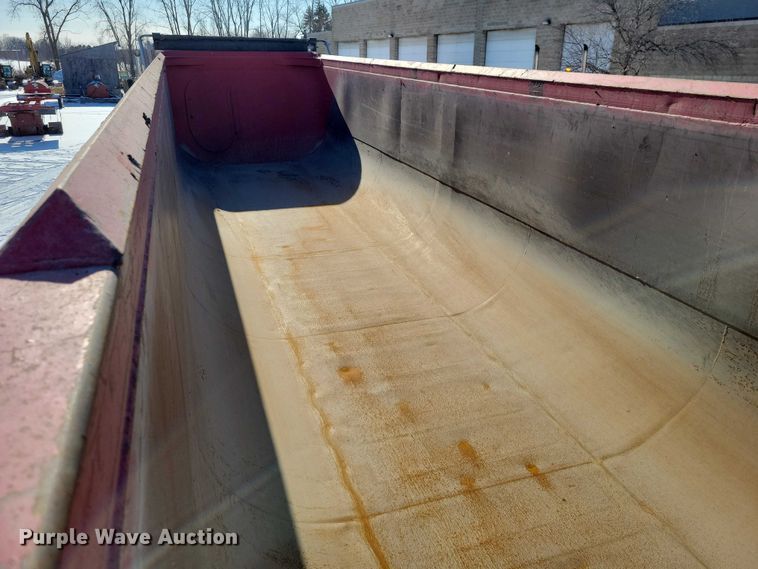 image for item EA2817 2019 Mac Mac Trailer Manufacturing end dump trailer