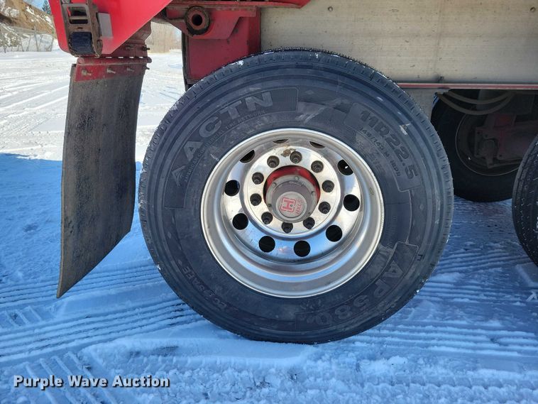 image for item EA2817 2019 Mac Mac Trailer Manufacturing end dump trailer