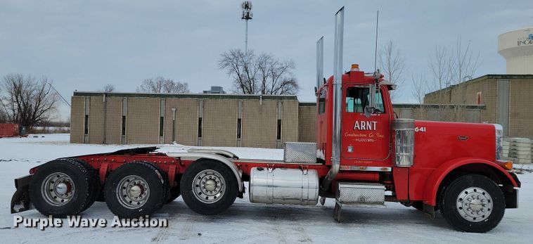 image for item EA2818 1987 Peterbilt 379 semi truck