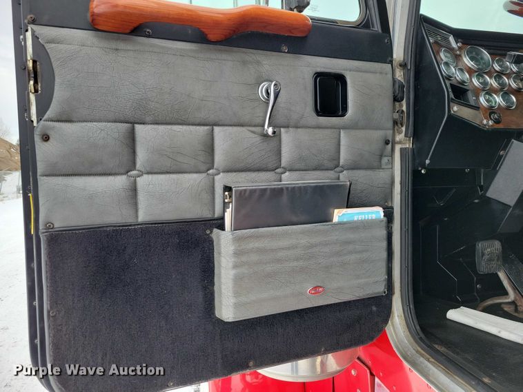 image for item EA2818 1987 Peterbilt 379 semi truck