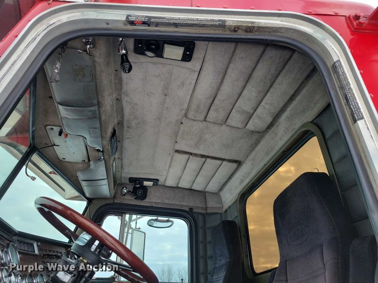 image for item EA2818 1987 Peterbilt 379 semi truck