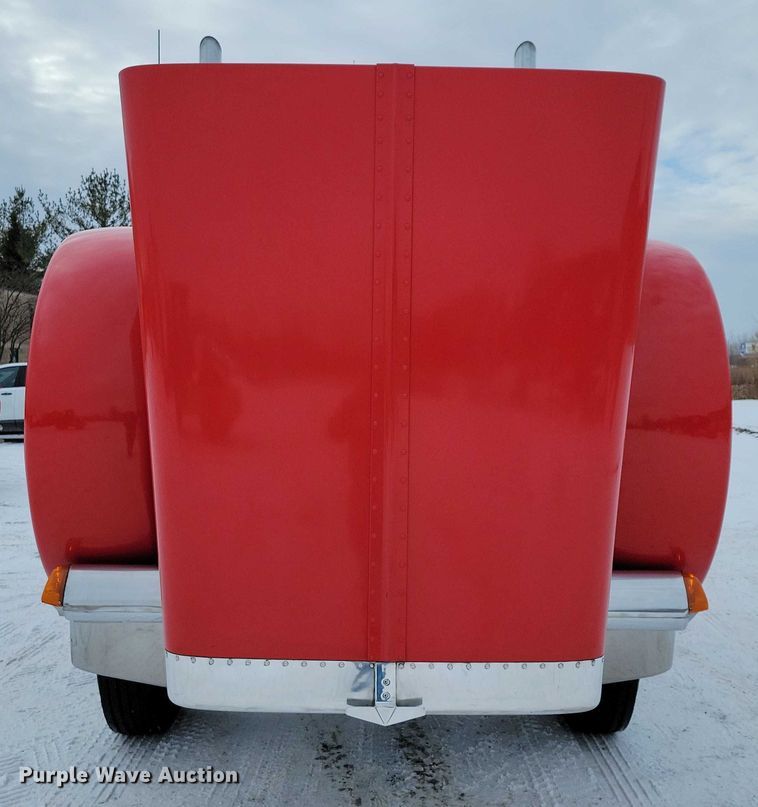 image for item EA2818 1987 Peterbilt 379 semi truck