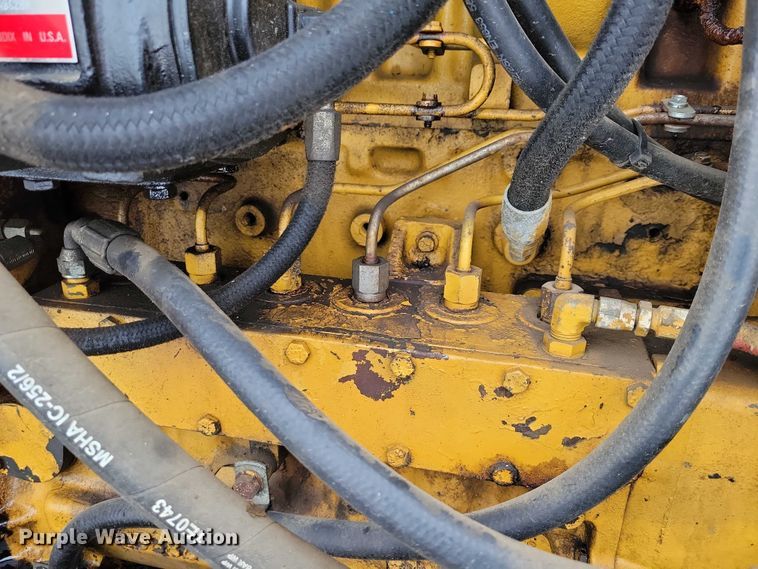 image for item EA2818 1987 Peterbilt 379 semi truck