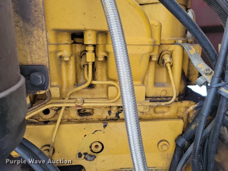 image for item EA2818 1987 Peterbilt 379 semi truck