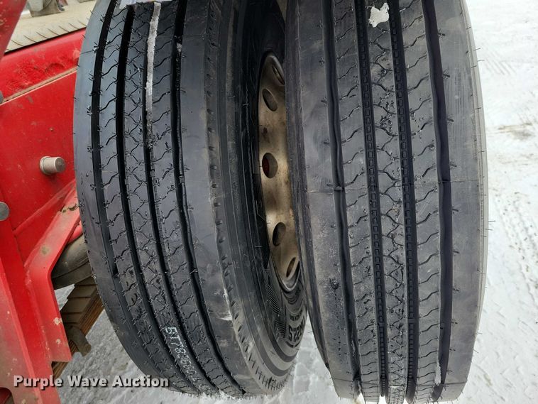 image for item EA2818 1987 Peterbilt 379 semi truck