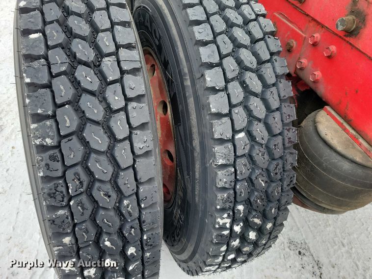 image for item EA2818 1987 Peterbilt 379 semi truck