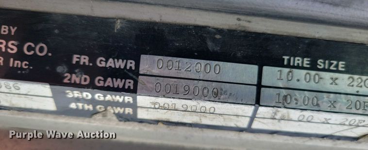 image for item EA2818 1987 Peterbilt 379 semi truck