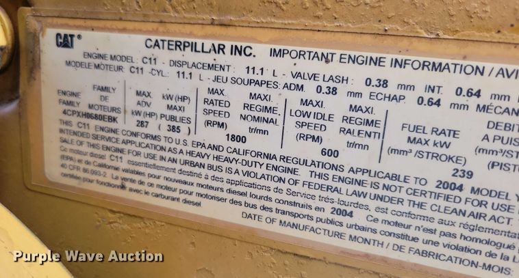 image for item EA2819 2005 Peterbilt 379 dump truck