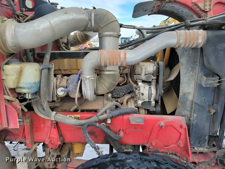 image for item EA2819 2005 Peterbilt 379 dump truck