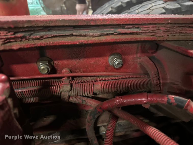 image for item EA2820 2003 Peterbilt 379 dump truck